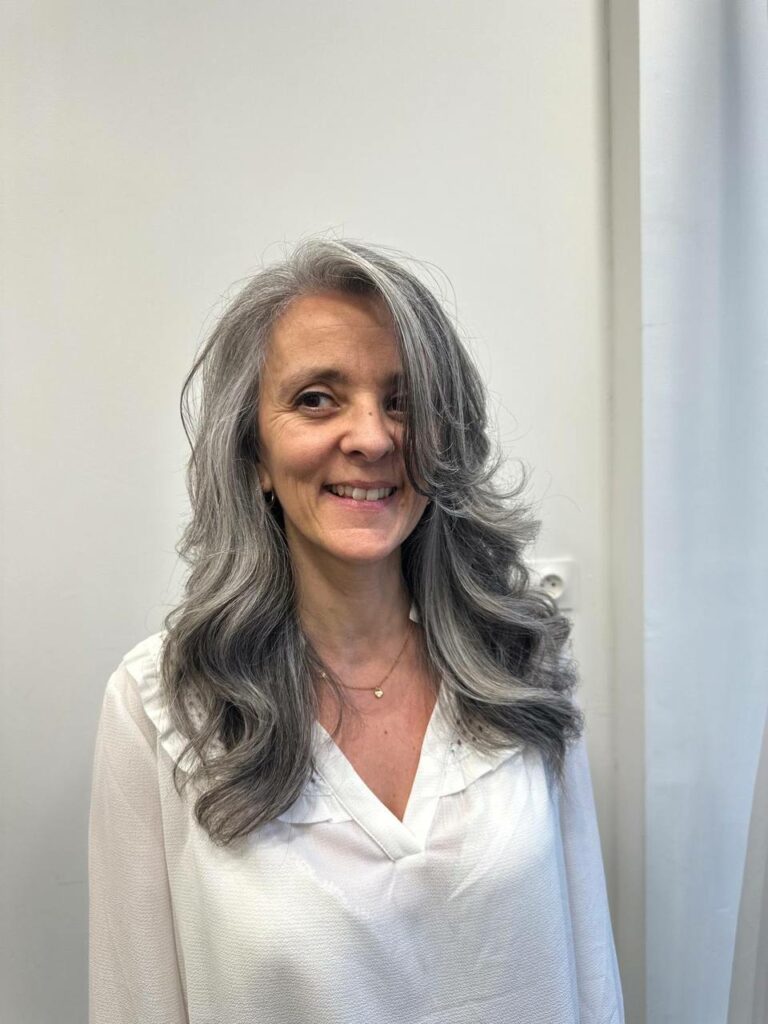 coupe et brushing femme au top para casa mana, salon de coiffure Toulouse