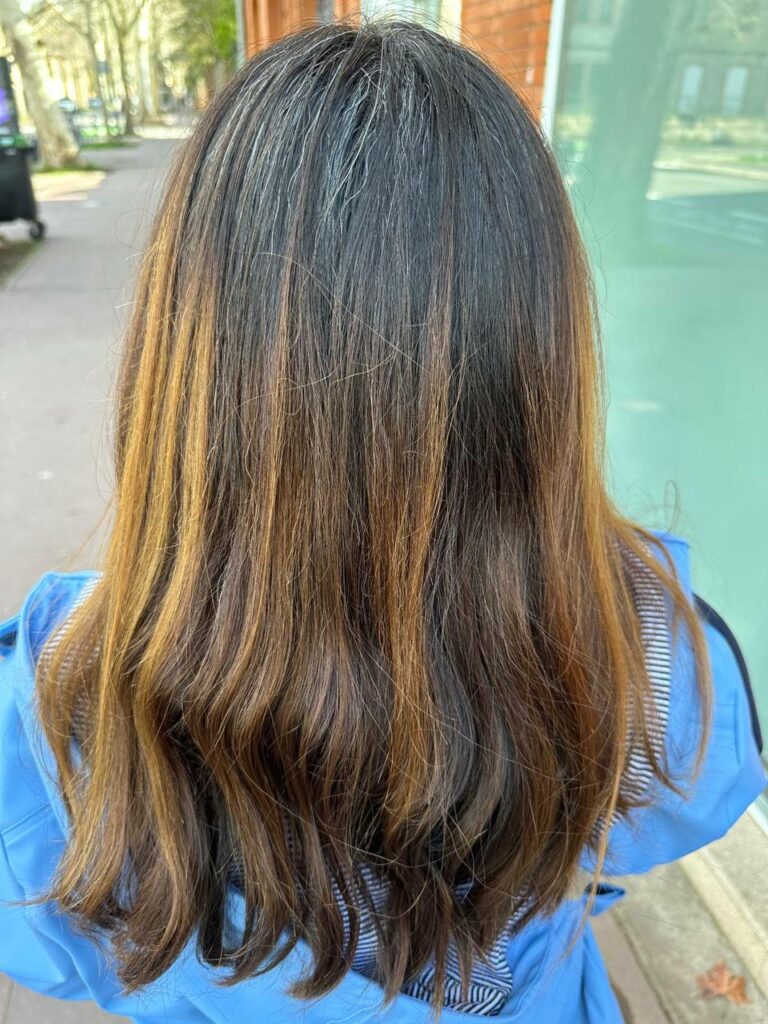 nouvelle couleur de cheveux pour femme chez Casa mana à Toulouse